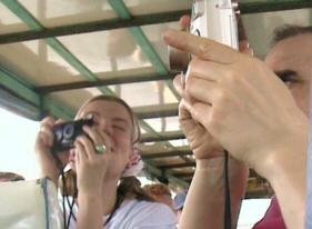 Bertien Renting and Maarten Theulen competing for the best shot