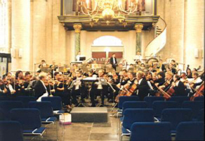 ...dus werd er besloten zonder hem op te treden.